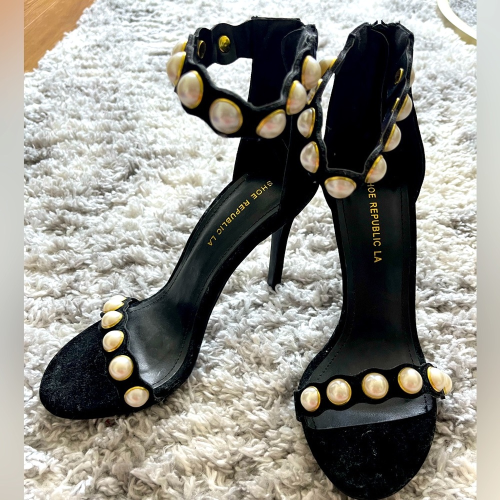 Black and Pearl Heels for sale by Shoe Republic LA! Size 7.5